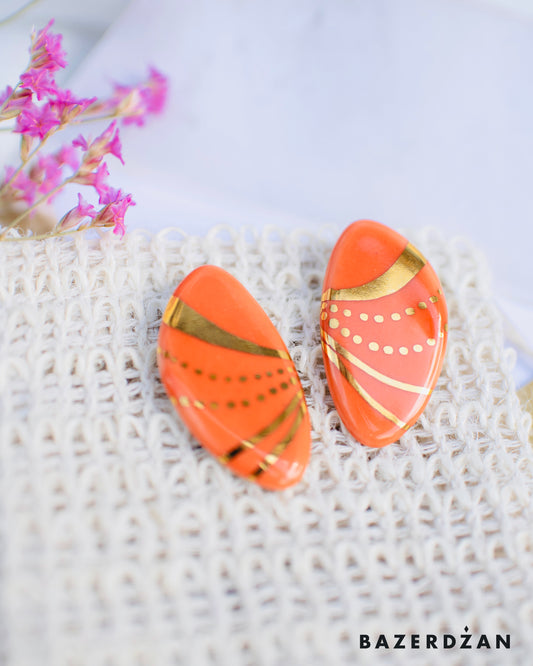 Transient Treasures porcelain earrings by Studio Tekne