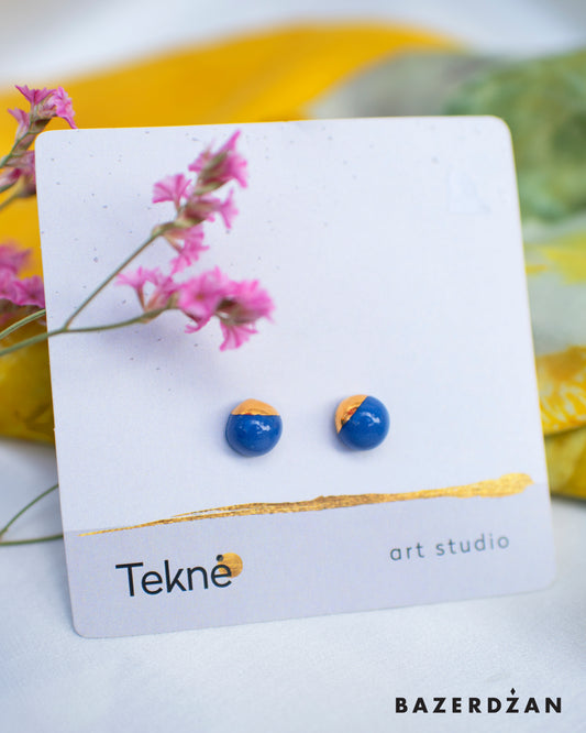 Mini pearl porcelain earrings by Studio Tekne