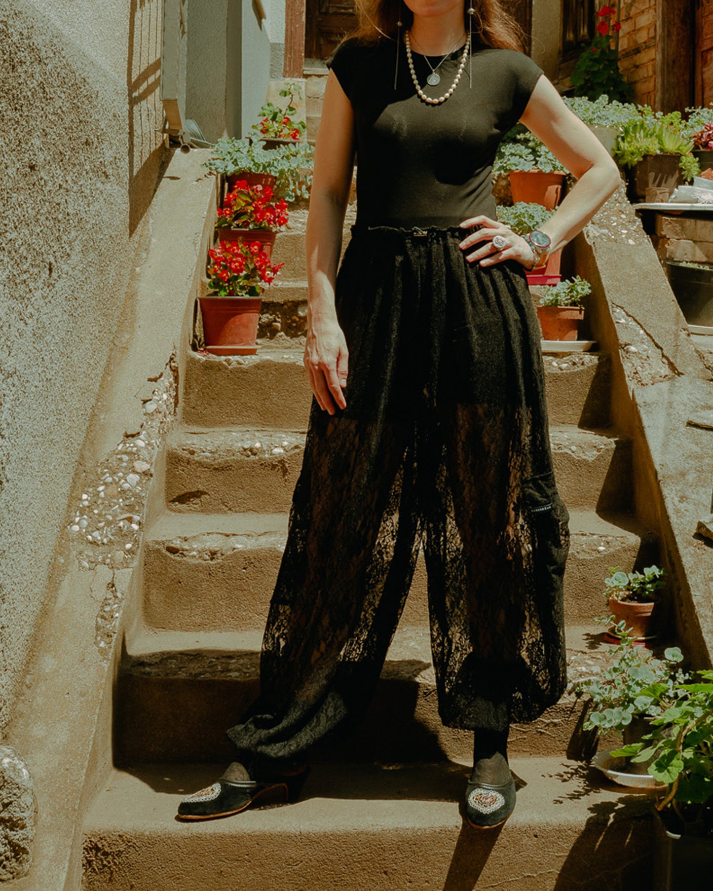 NeoDimije Lace Black