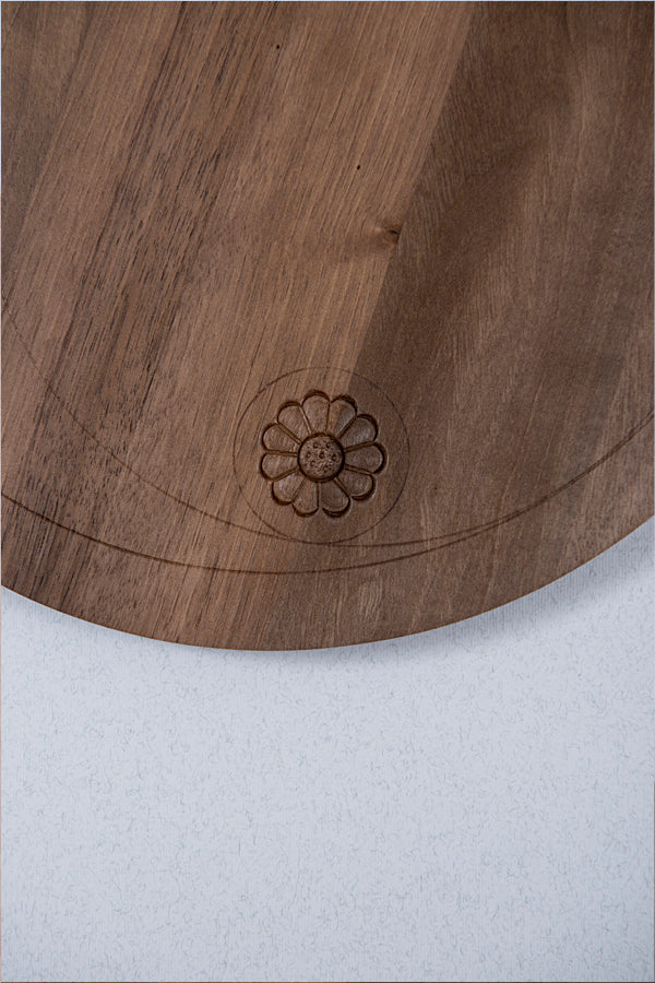 Cutting board - Loop (Material: Walnut) - Bazerdzan