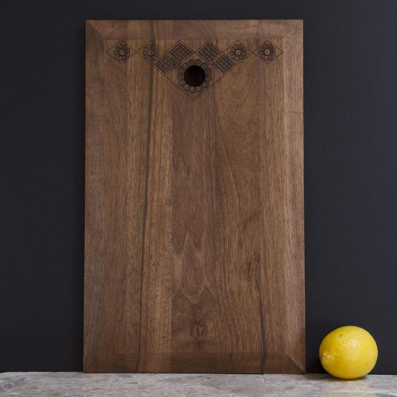 Cutting Board - Samsara (Material: Walnut) - Bazerdzan