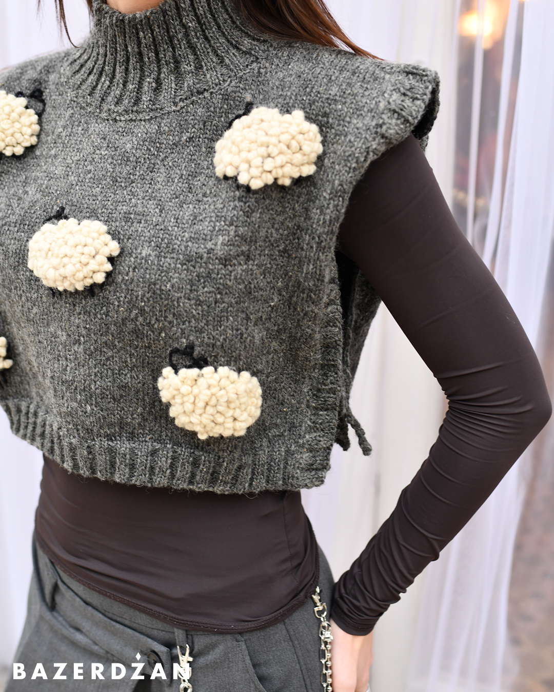 Woolen Sheep Cropped Vest
