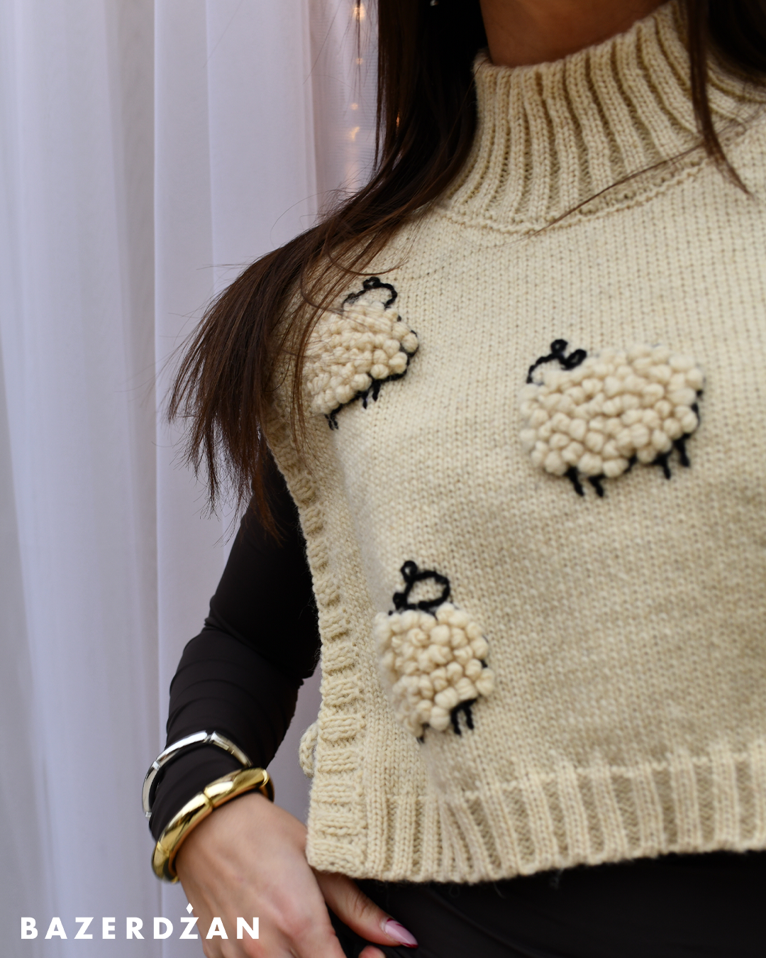 Woolen Sheep Cropped Vest