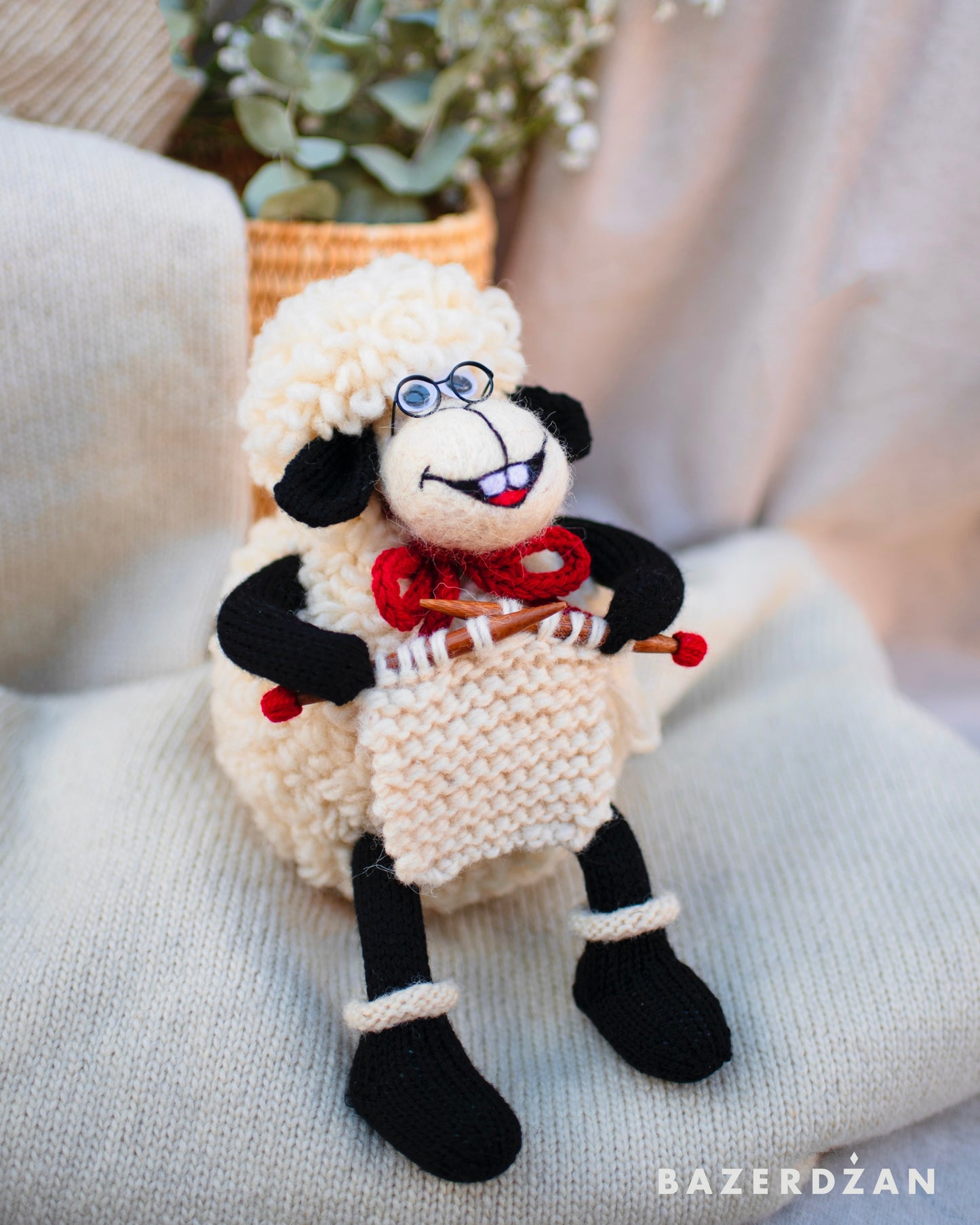 Lilium the Sheep - Bazerdzan