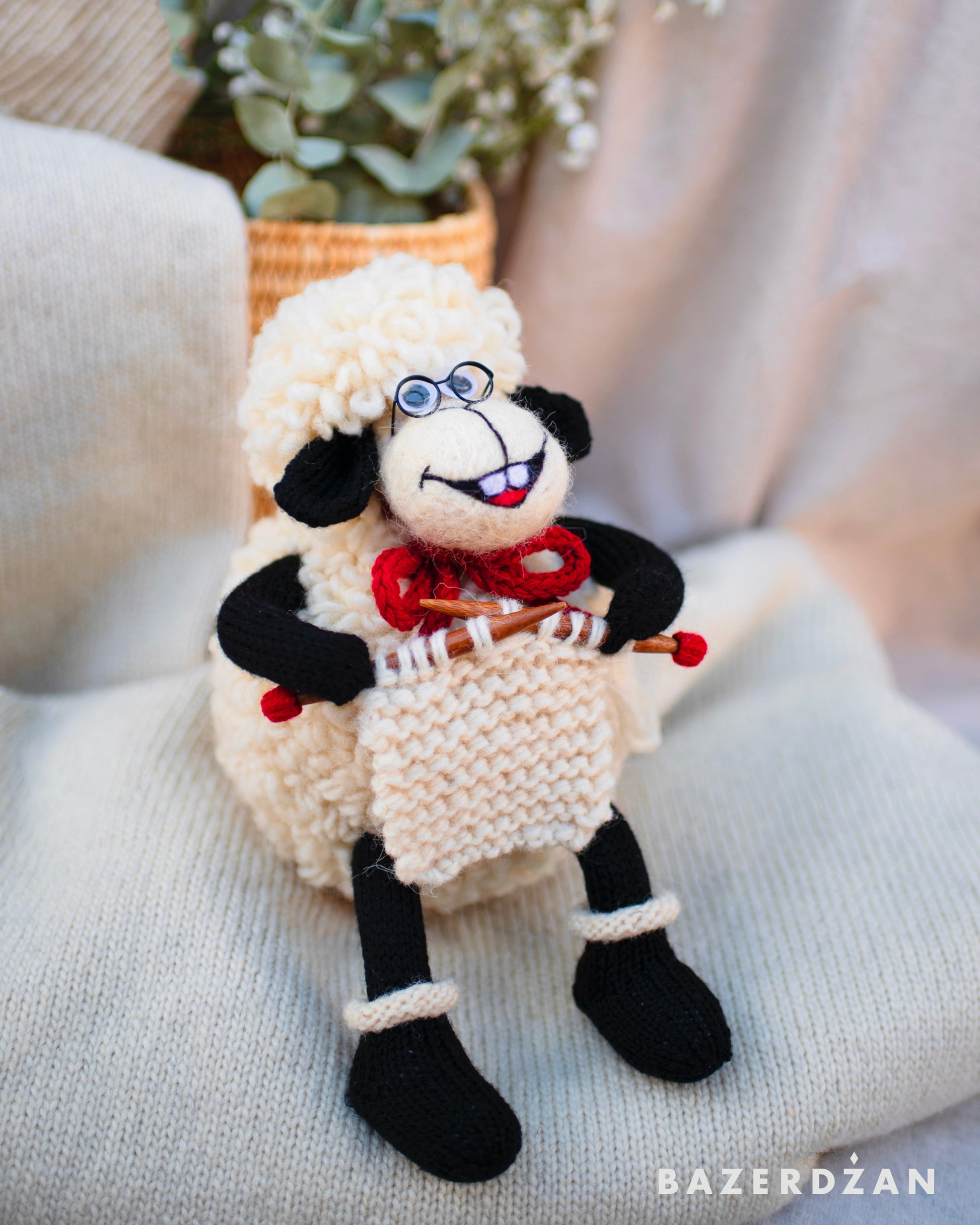 Lilium the Sheep - Bazerdzan