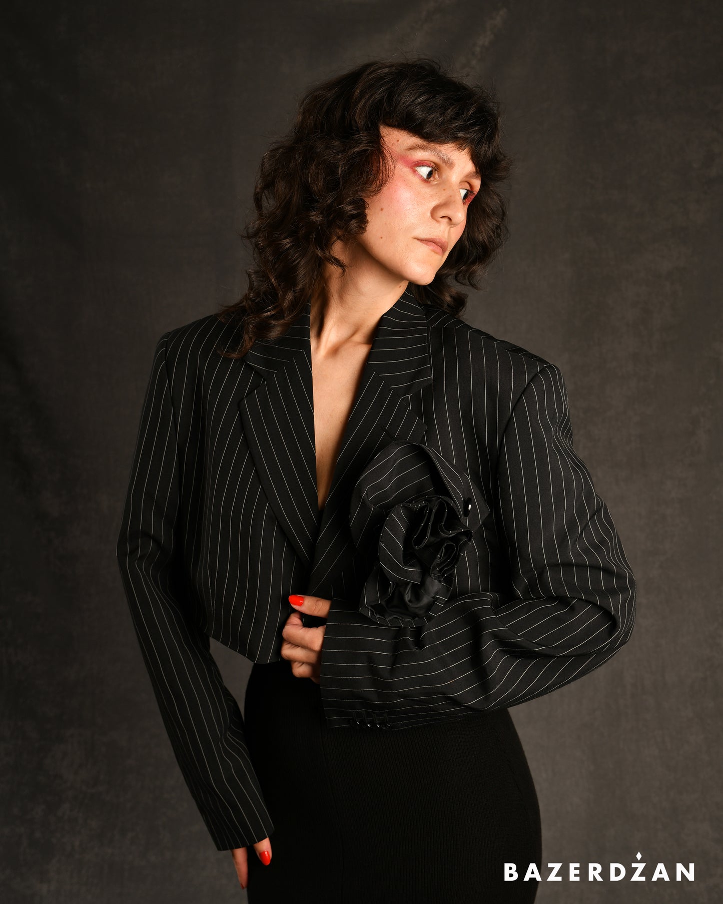 Thrift Flip Crop Blazer