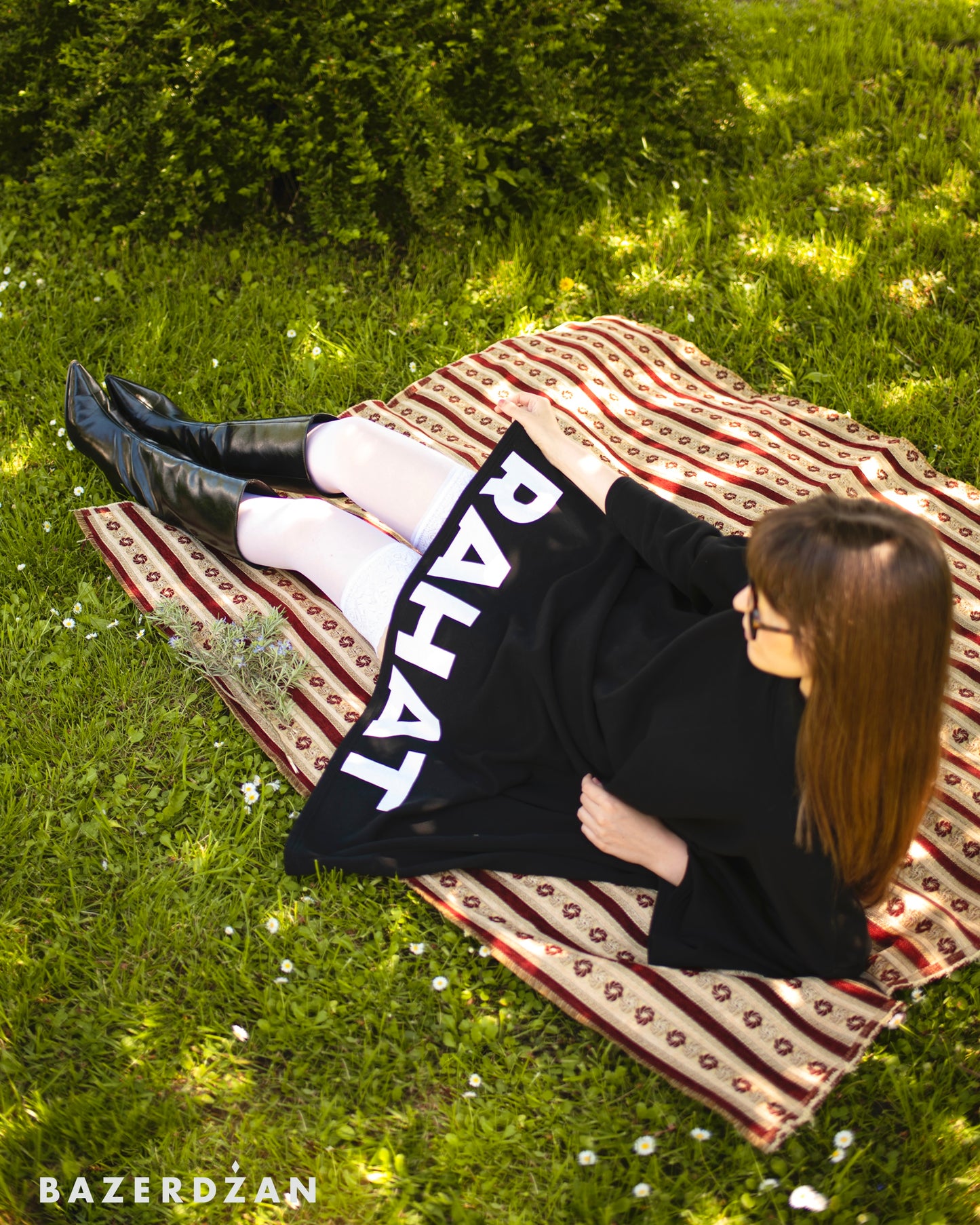 Rahat Oversized T-Shirt