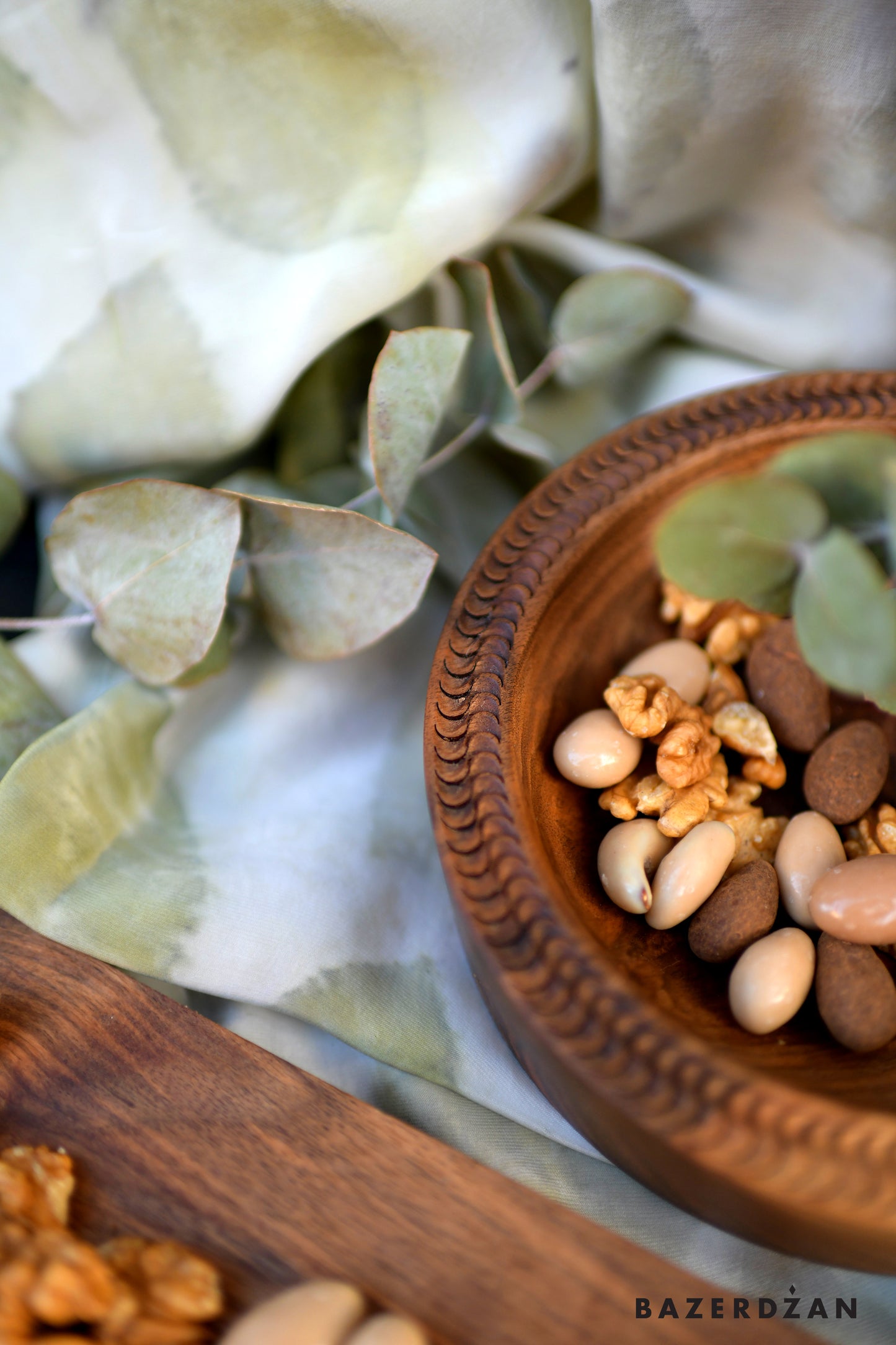 Hand Carved Wooden Bowl Vera by Civilisation