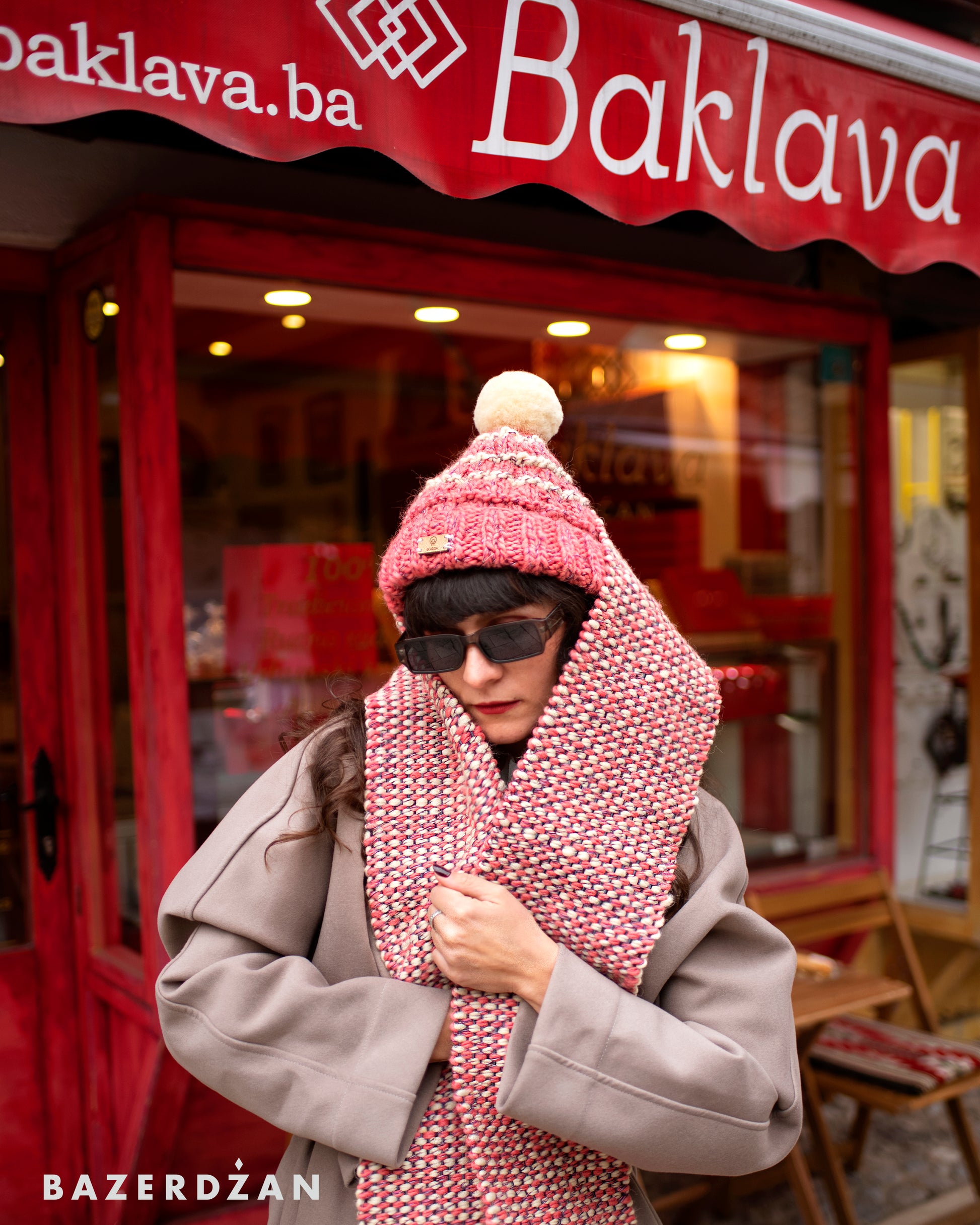 Unisex woolen scarf - Bazerdzan