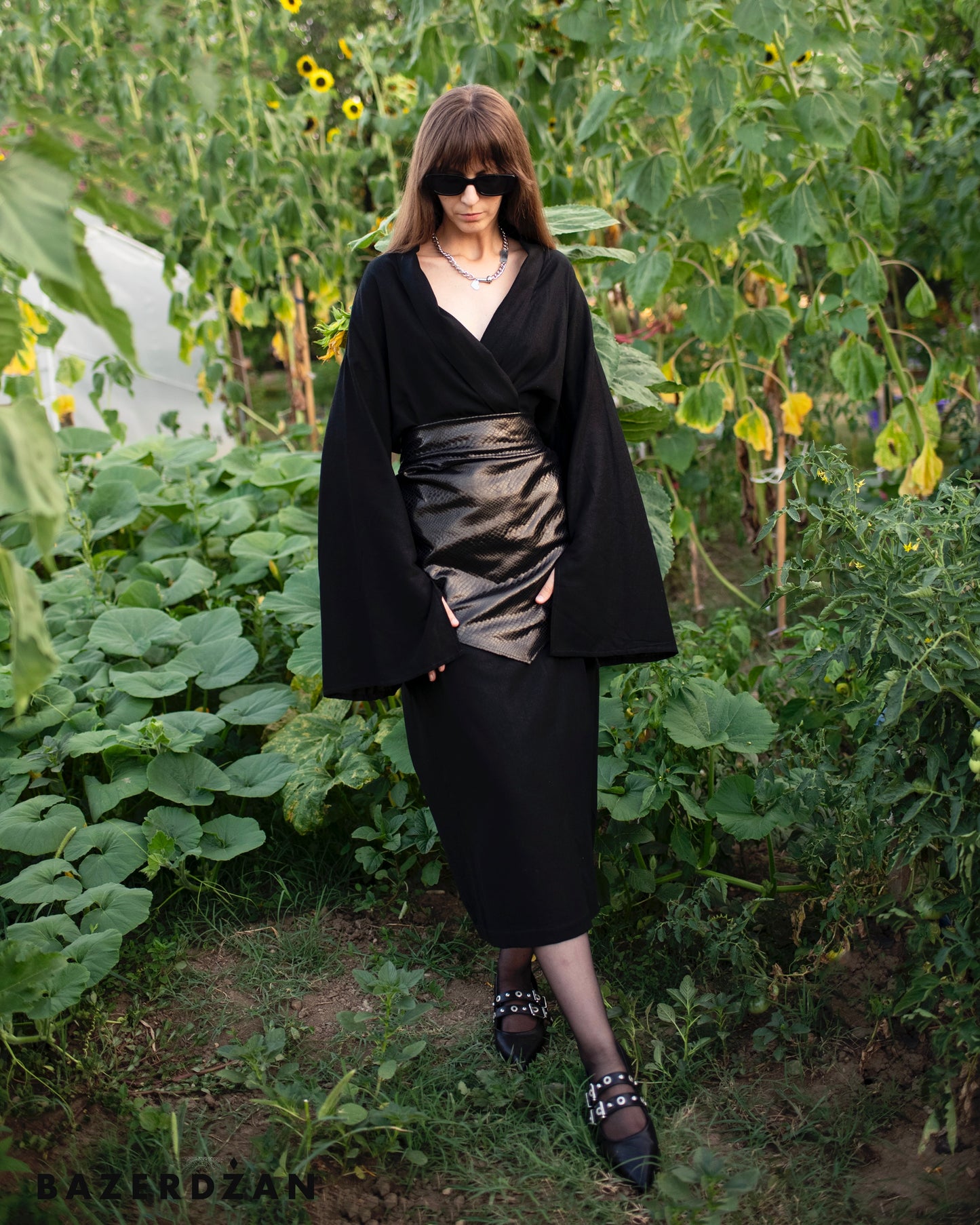 Linen Cardigan with Flared Sleeves - Black - Bazerdzan