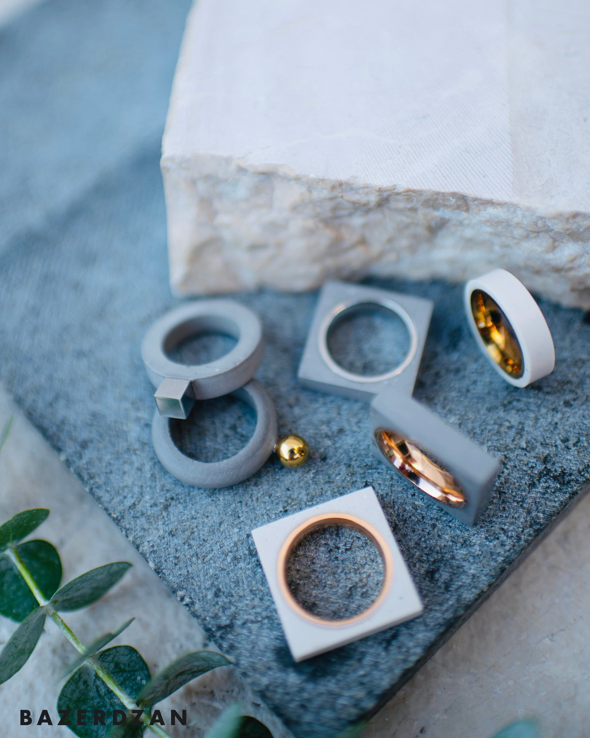 Axis Ring