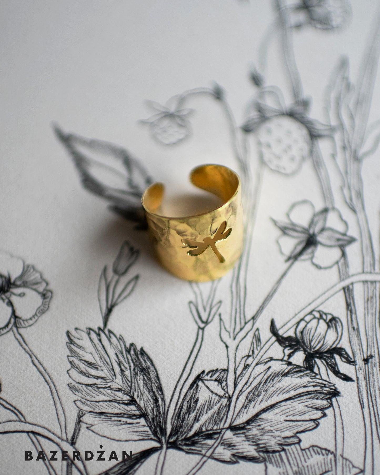 Dragonfly ring