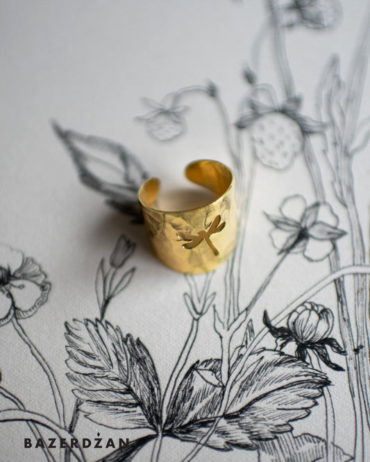 Dragonfly ring