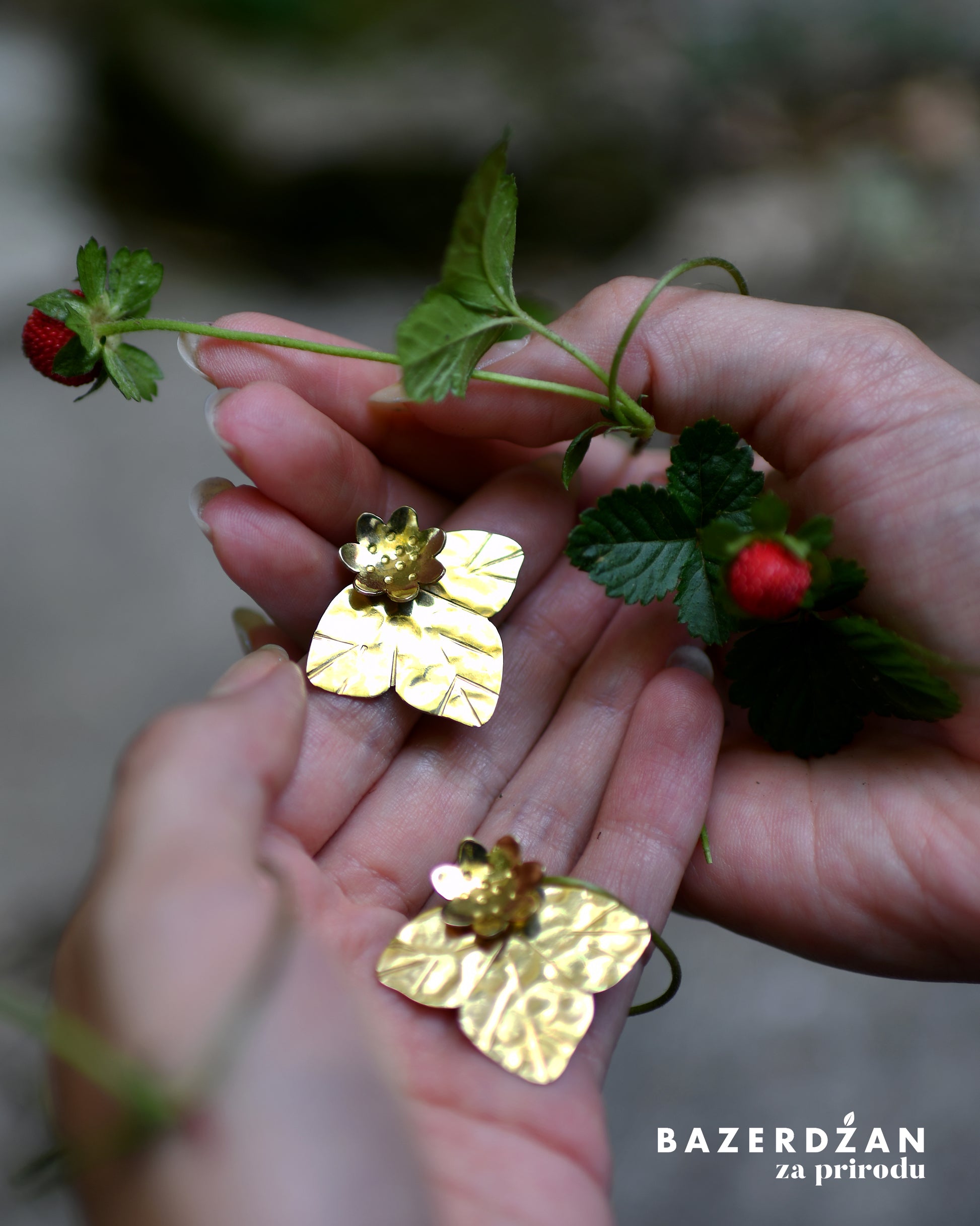 "Hepatica Nobilis" Earrings by Natasha Rubis - Bazerdzan