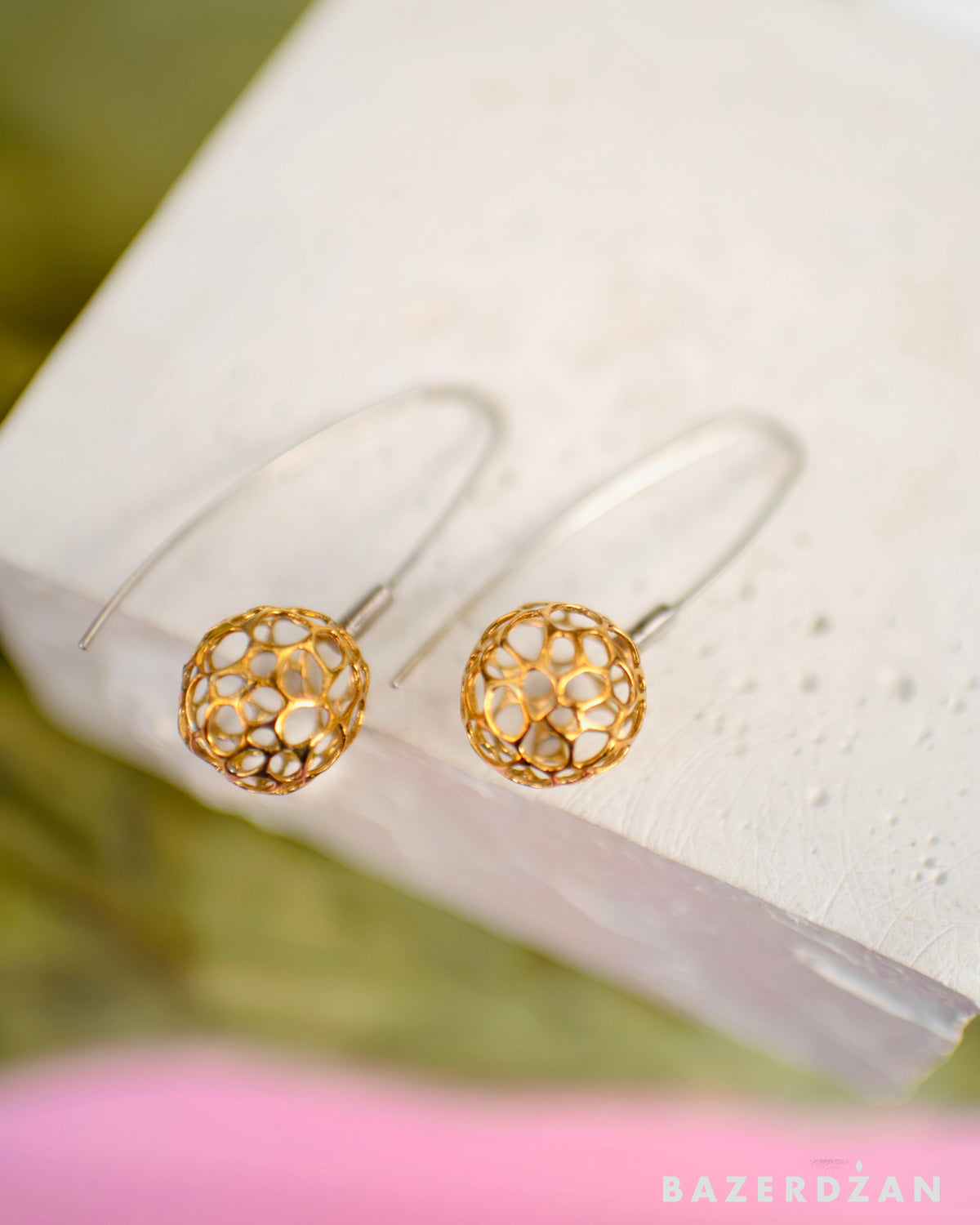 Earrings 2604 by Benjamin Kavazović