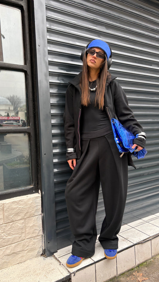 VATRA pants in black