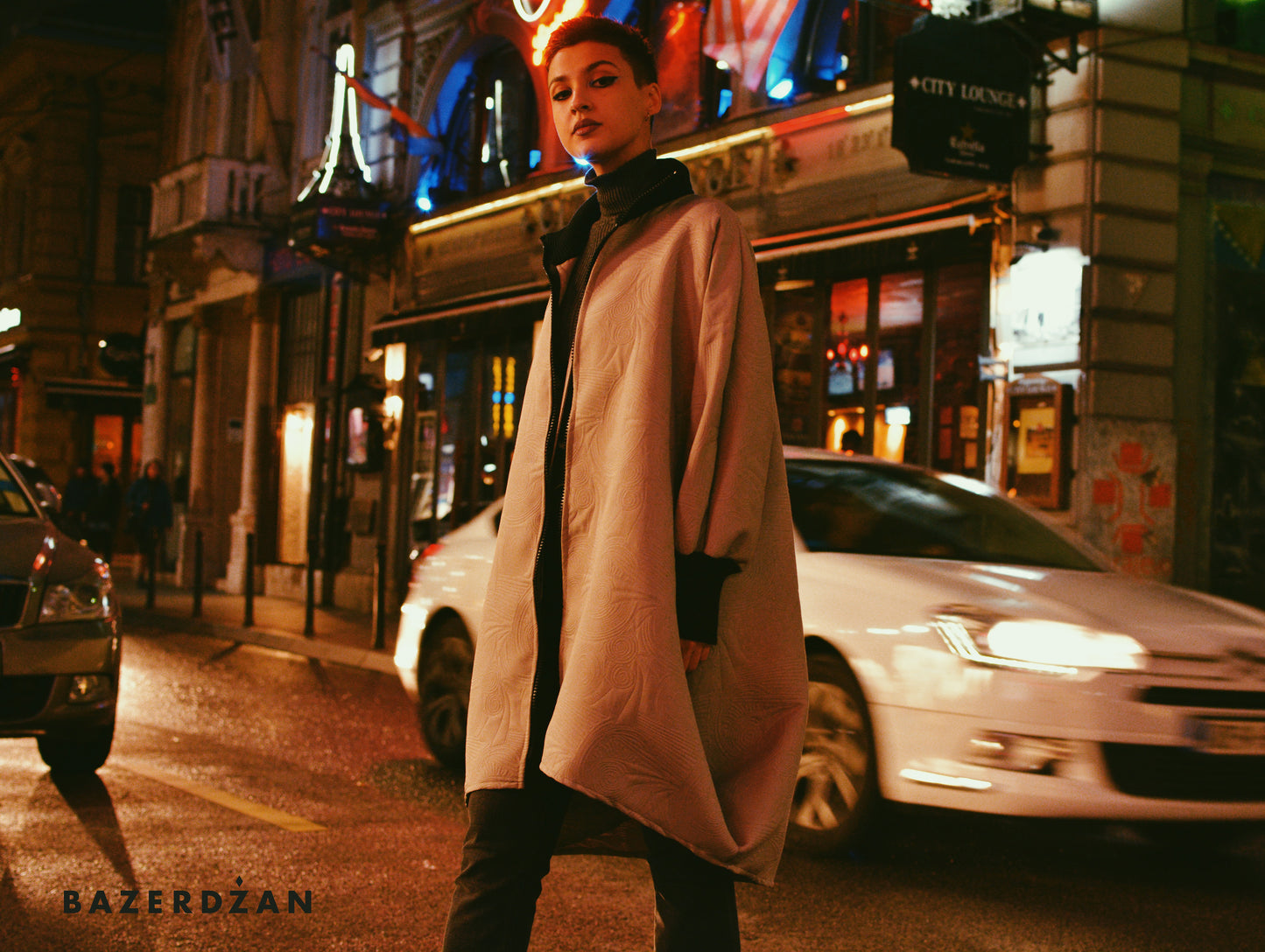 "Rose Swan" Zipped Jacket - Bazerdzan