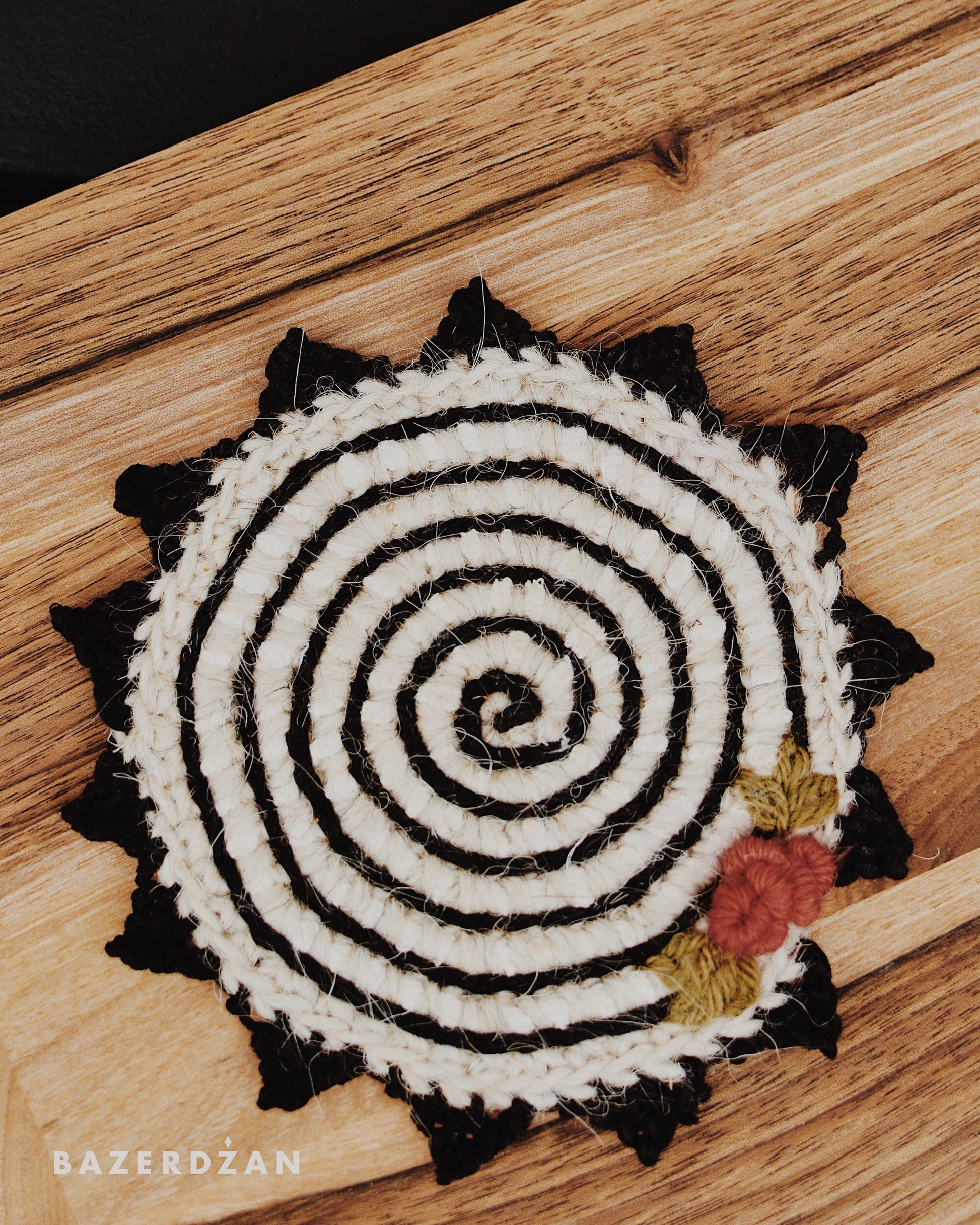 Woollen coasters - Bazerdzan