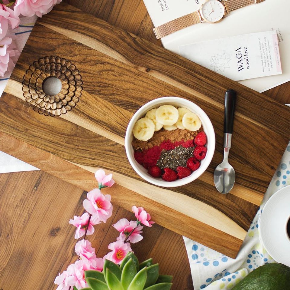 Cutting board - Flowy (Material: Walnut) - Bazerdzan