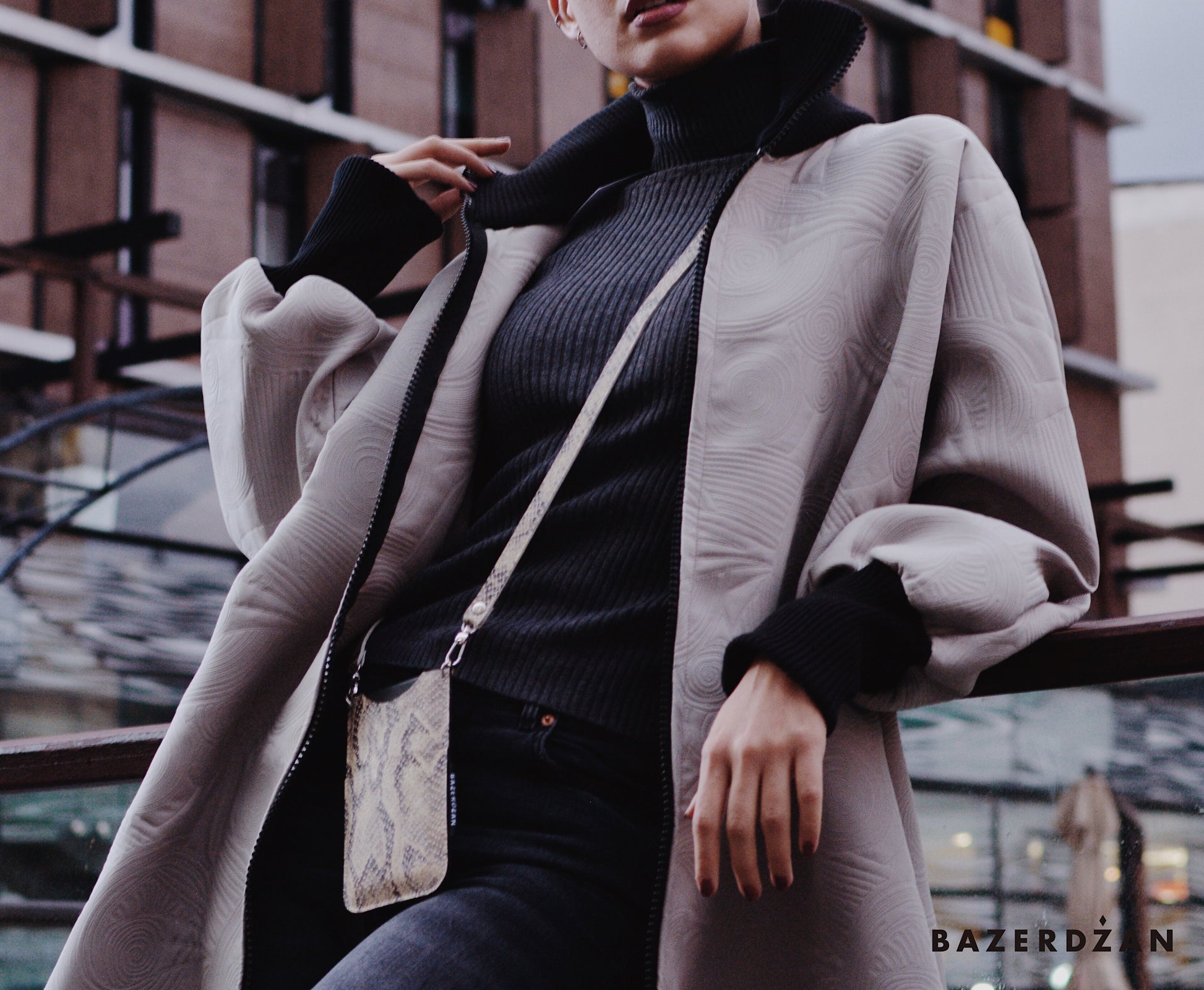 "Rose Swan" Zipped Jacket - Bazerdzan