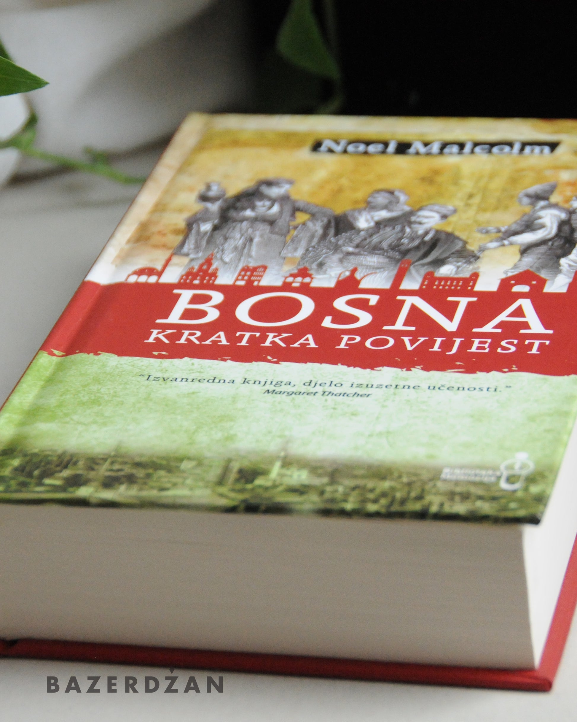 Knjiga "Bosna kratka povijest",  Noel Malcolm - Bazerdzan