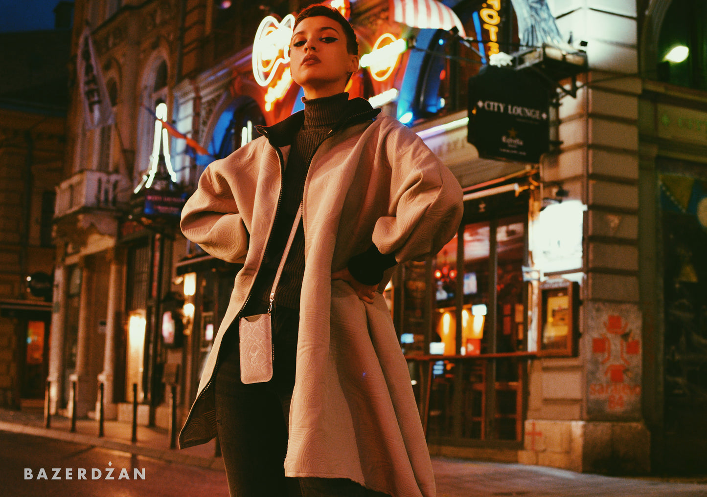 "Rose Swan" Zipped Jacket - Bazerdzan