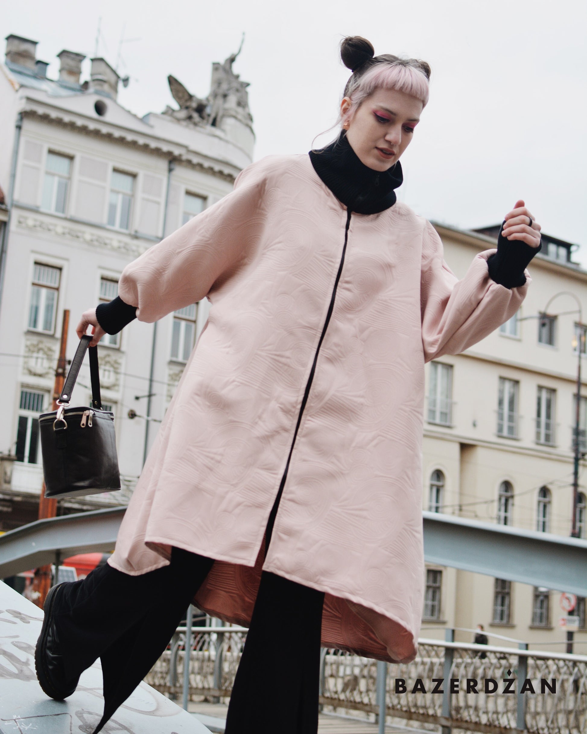 "Rose Swan" Zipped Jacket - Bazerdzan