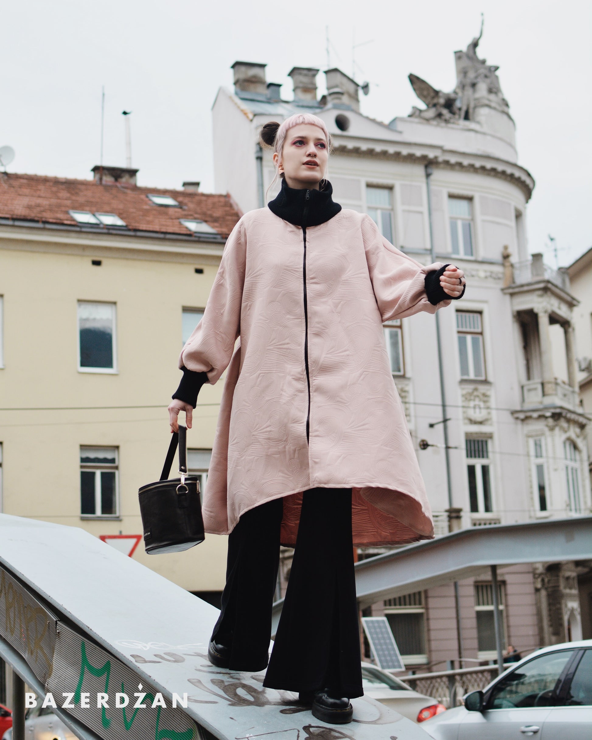 "Rose Swan" Zipped Jacket - Bazerdzan