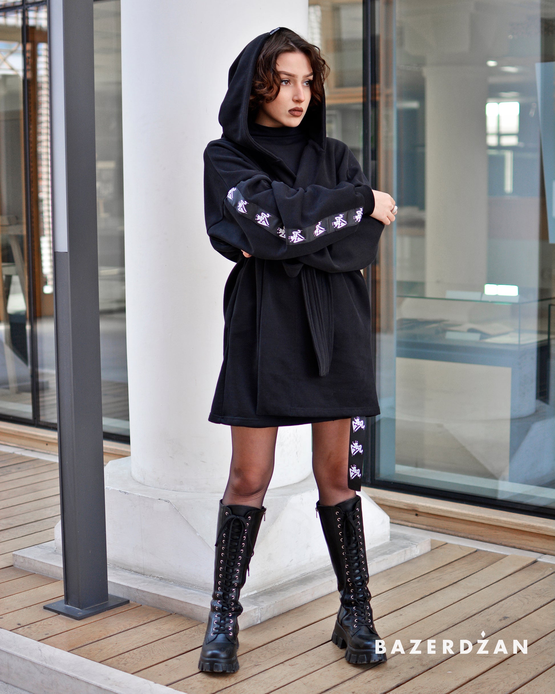 Cardigan Inch / PRE-ORDER - Bazerdzan
