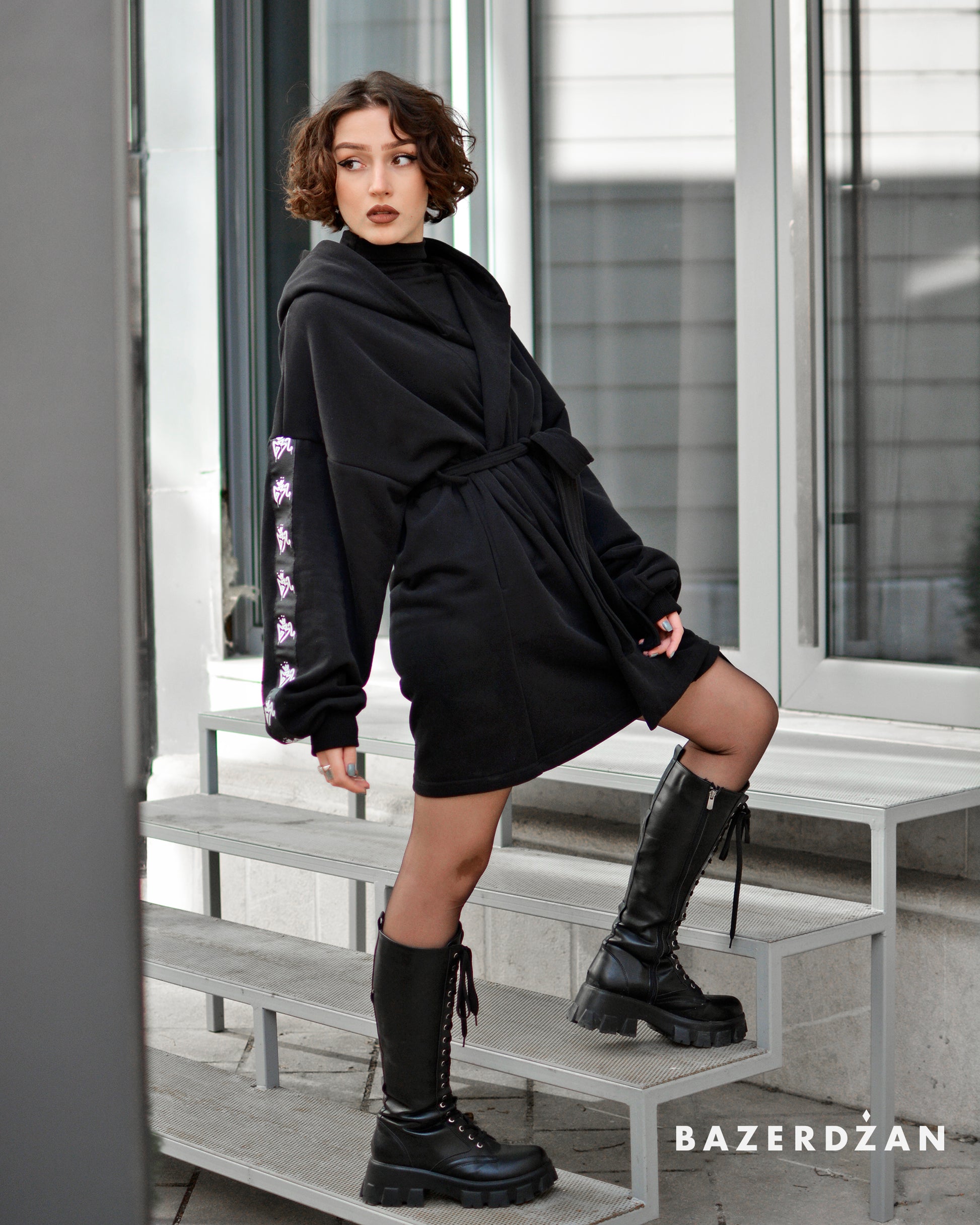 Cardigan Inch / PRE-ORDER - Bazerdzan