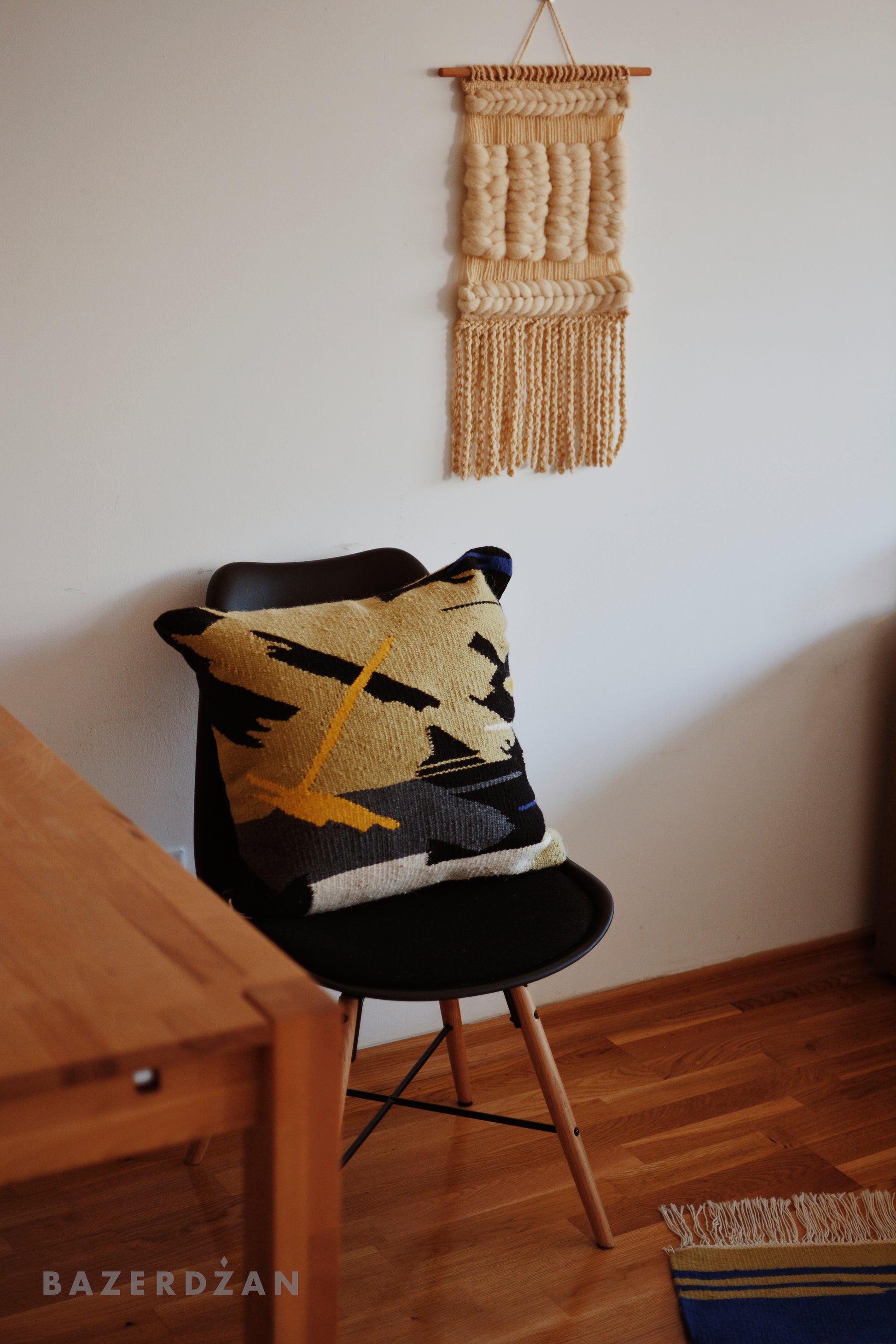 Woolen tapestry (100% Wool) - different patterns - Bazerdzan