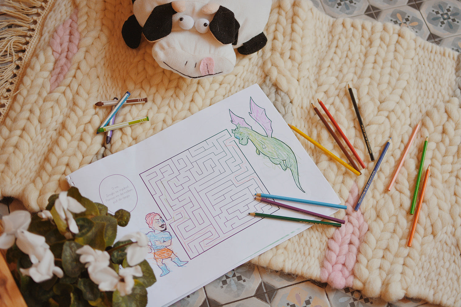 "Hus i Zmajki" Coloring Book - Bazerdzan