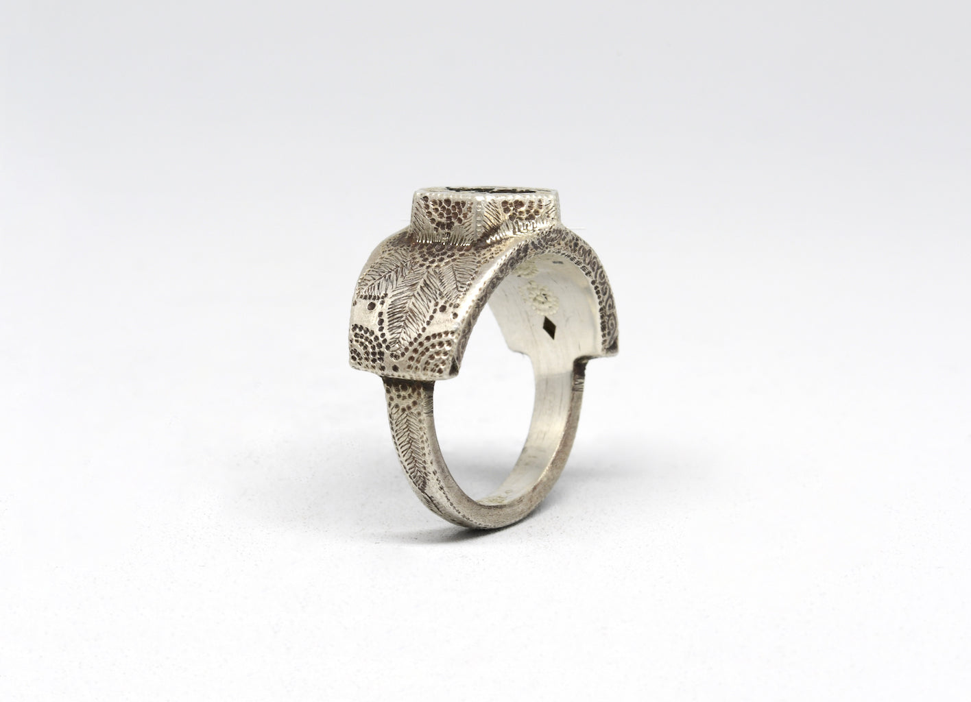 "Scarab" Ring by Elird